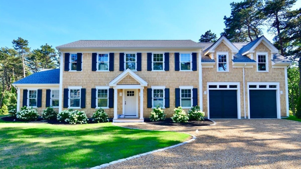 Edgartown House | Recently Completed! Exceptional Striking, Classic Colonial wth Water Access