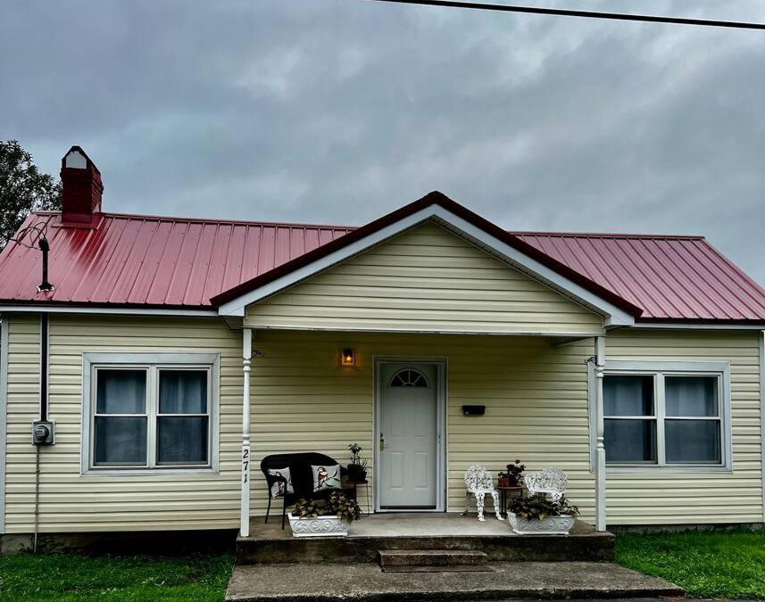 Concord House | Recently Remodeled 2 Bedroom on the Ohio River
