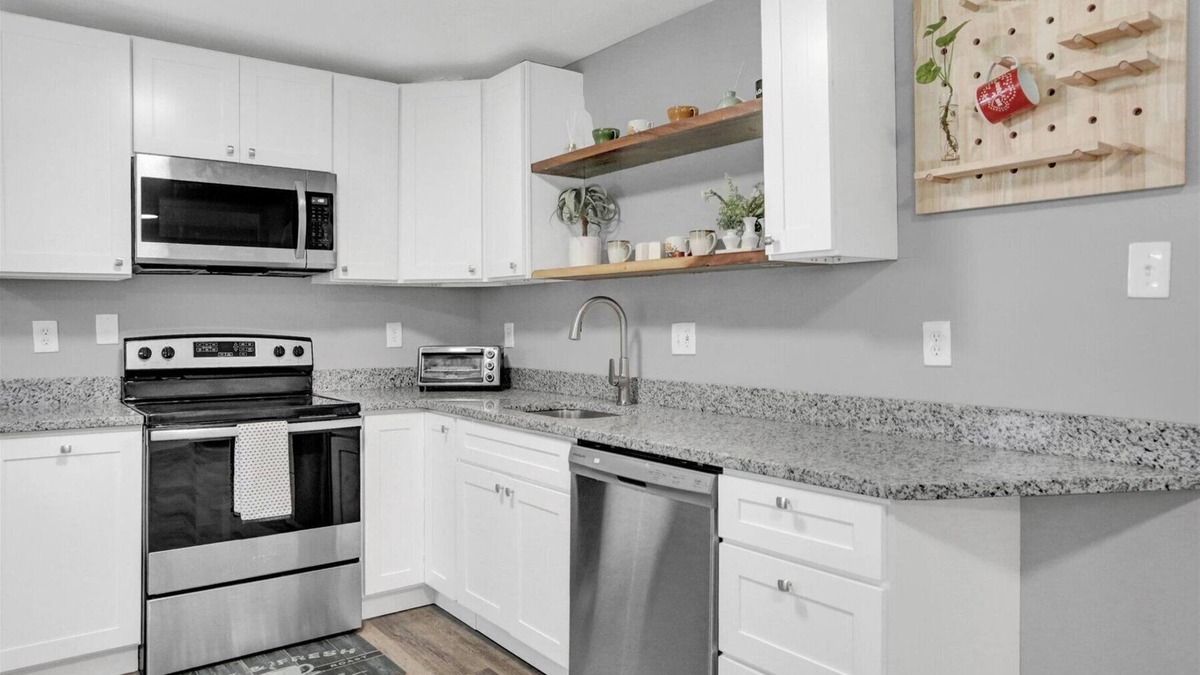 Middletown House | Recently Renovated Ranch House with Full Basement and Large Yard