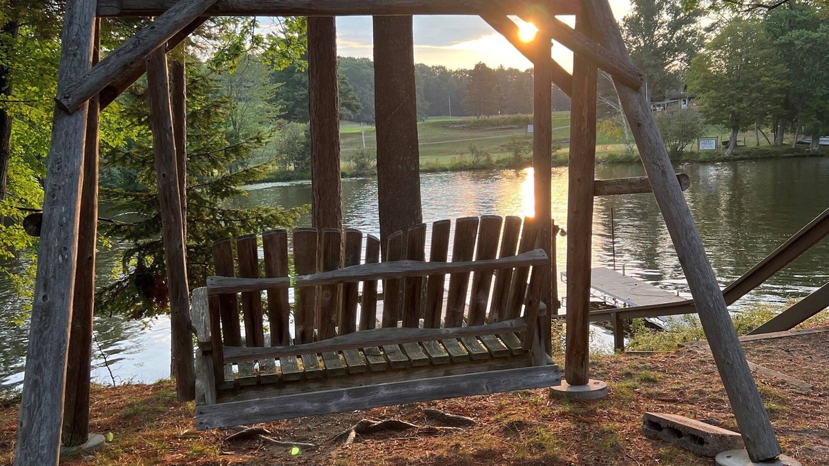 Eagle River Cottage | Recently renovated waterfront cottage with private pier and fire pit
