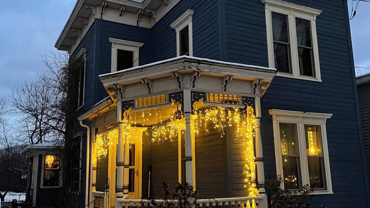Earlville House | Recharge in a cozy, colorful Victorian home in the Village of Earlville, NY.