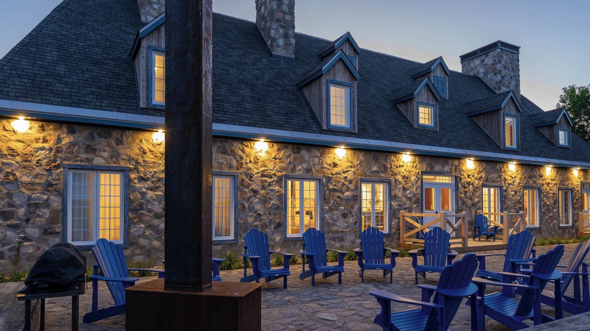 Mauricie House | Reconnect with Nature – Wellness Resort Stay with Trails, River Views & Forest