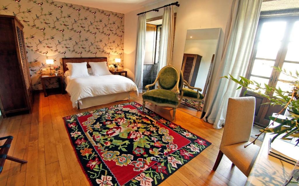 Oza-Cesuras Hotel | Rectoral de Cines