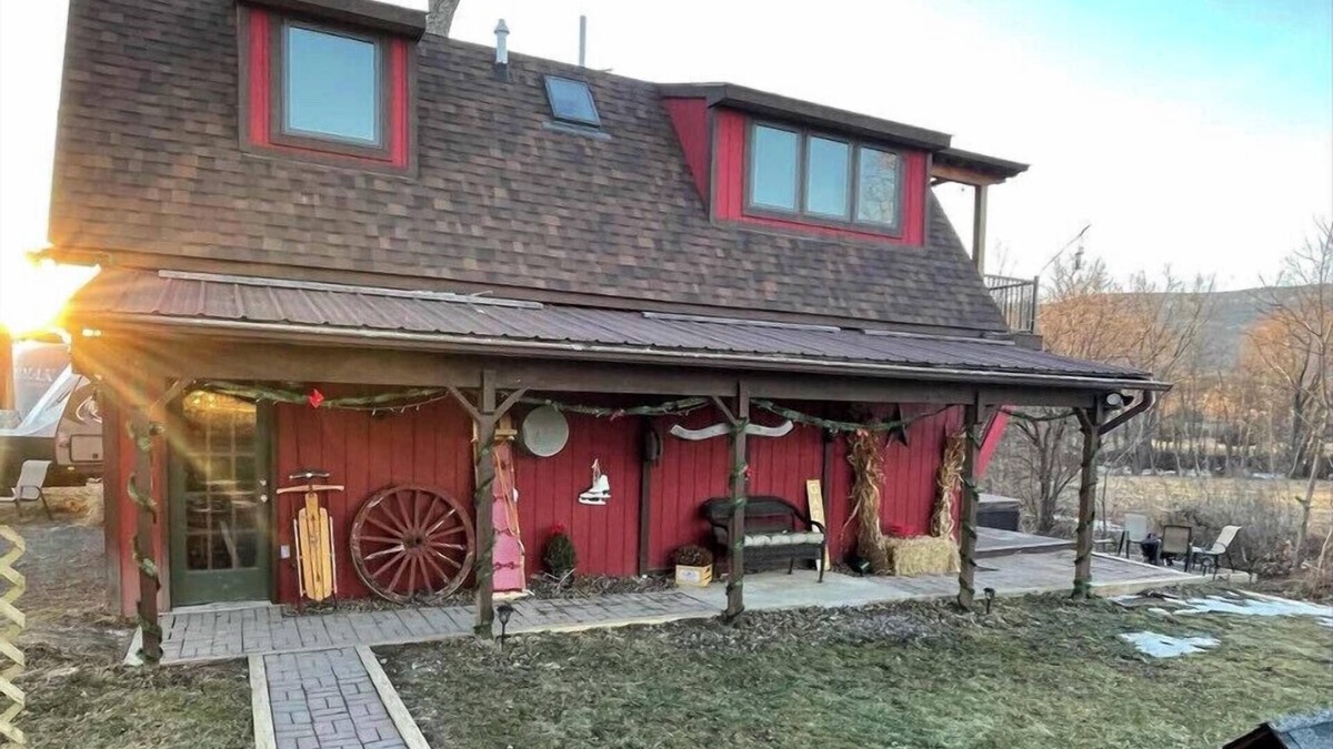 Gardiner House | Red Barn Retreat - Shawangunk Mountains Getaway