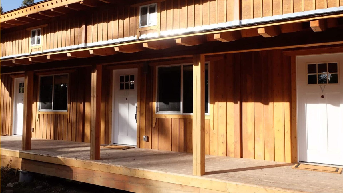 Anahim Lake House | Red Cariboo Resort - Garden View Apartment