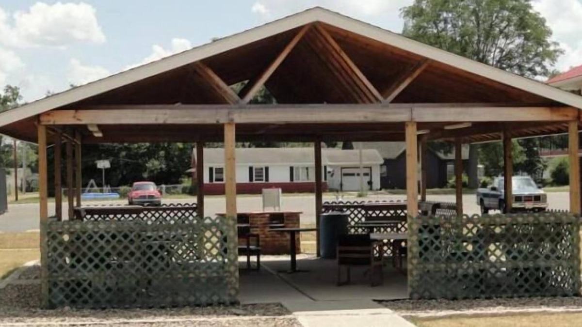 Terre Haute Hotel | Red Carpet Inn Terre Haute