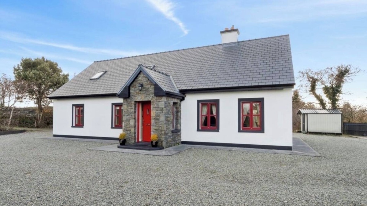 Letterfrack Cottage | Red Deer Cottage in a Stunning peaceful Location near Connemara National Park