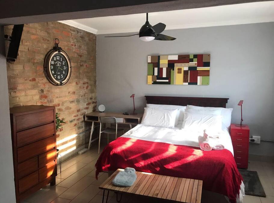 Lynnwood Ridge Apartment | Red Lotus Studio Pta East-No Loadshedding