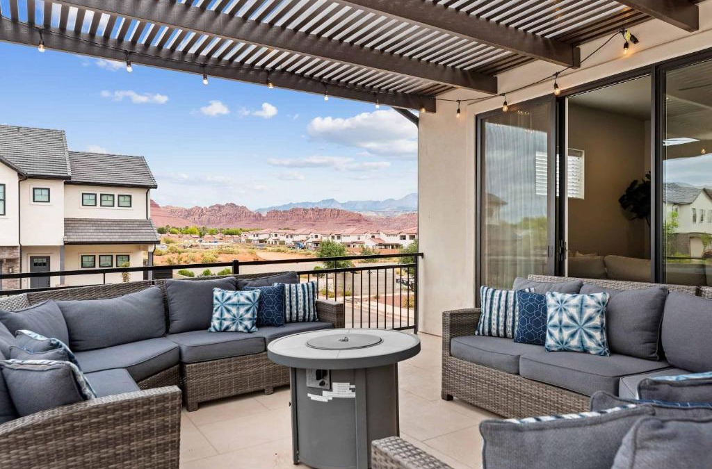 Santa Clara House | Red Mountain Springs #23 townhouse