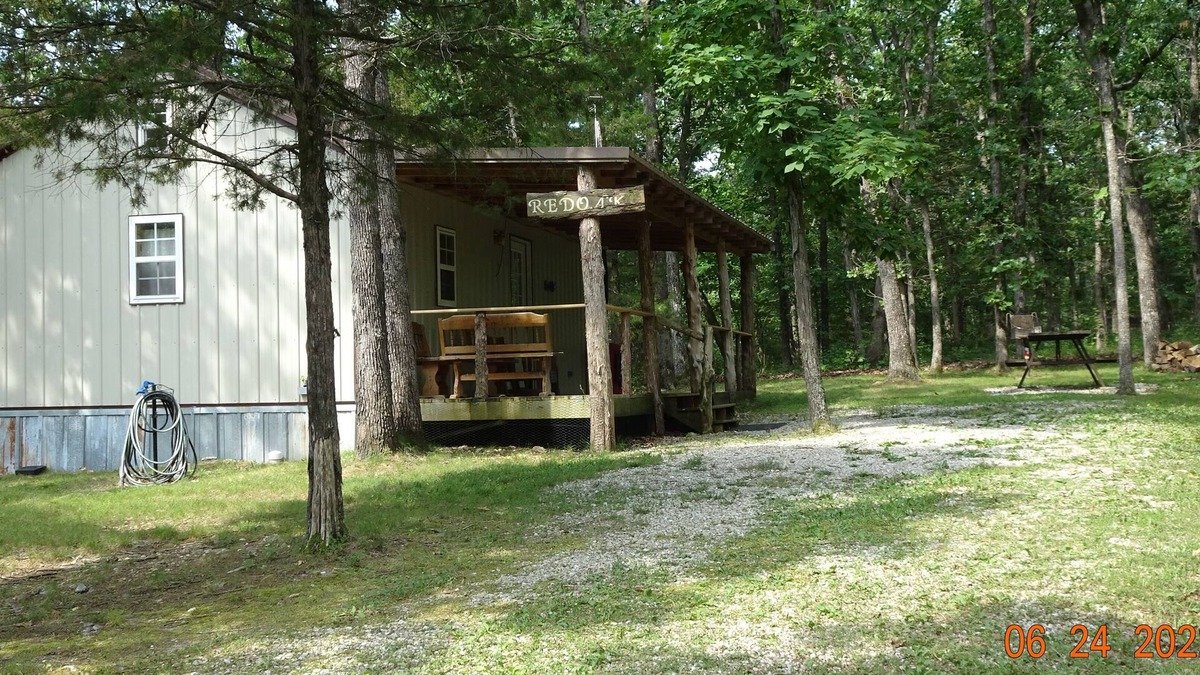 Pittsburg Cabin | Red OaknQuiet, Peaceful, Relaxing overall A Great Get Away Cabin!
