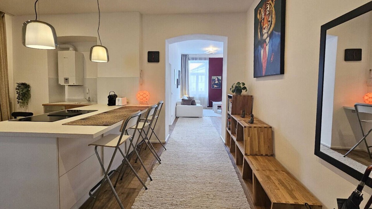 Mariahilf Apartment | Red Palm - central, cozy