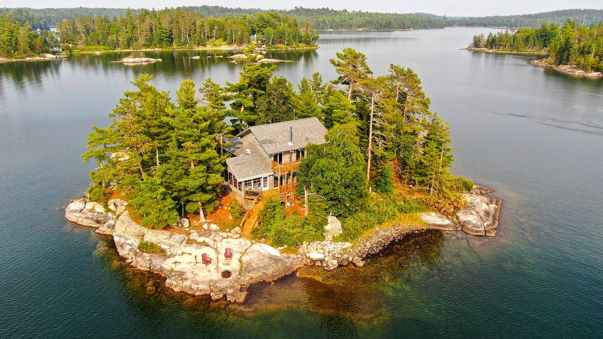 Sioux Narrows Nestor Falls Cottage | Red Pine Island LOTW