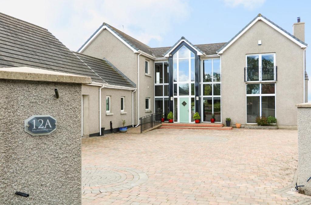 Craigavon House | Red Robin's Annex