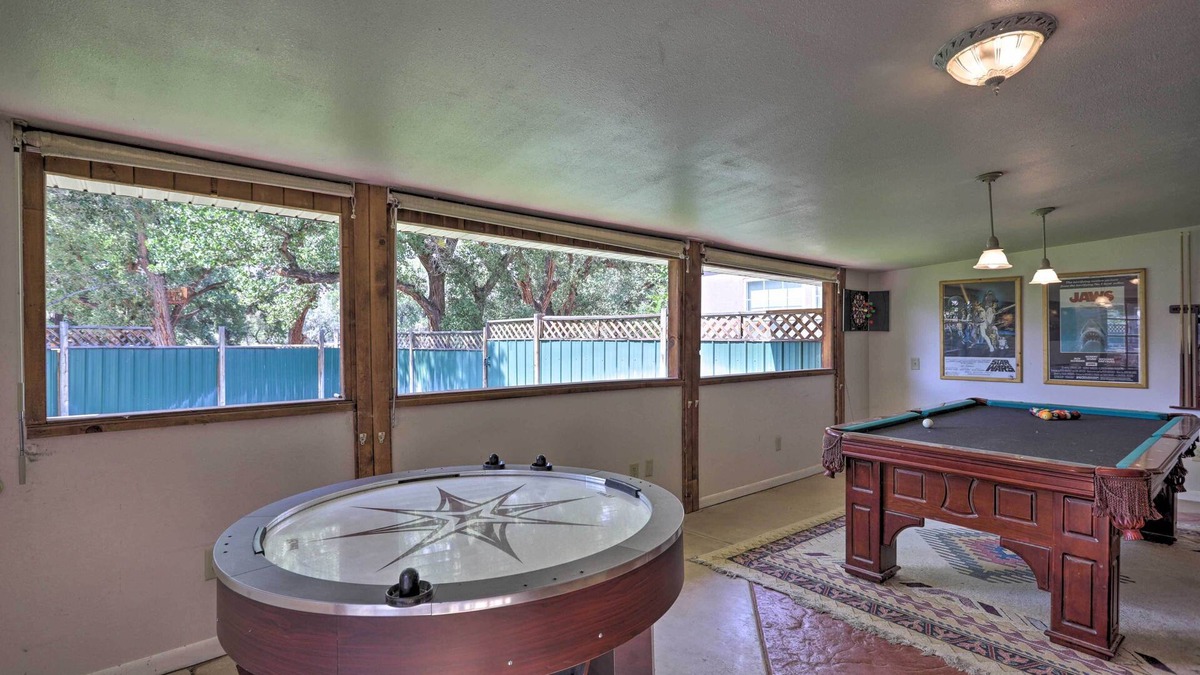 Moab South Valley Cottage | 'red Rock Rambler' Moab Home w/Hot Tub & Views!