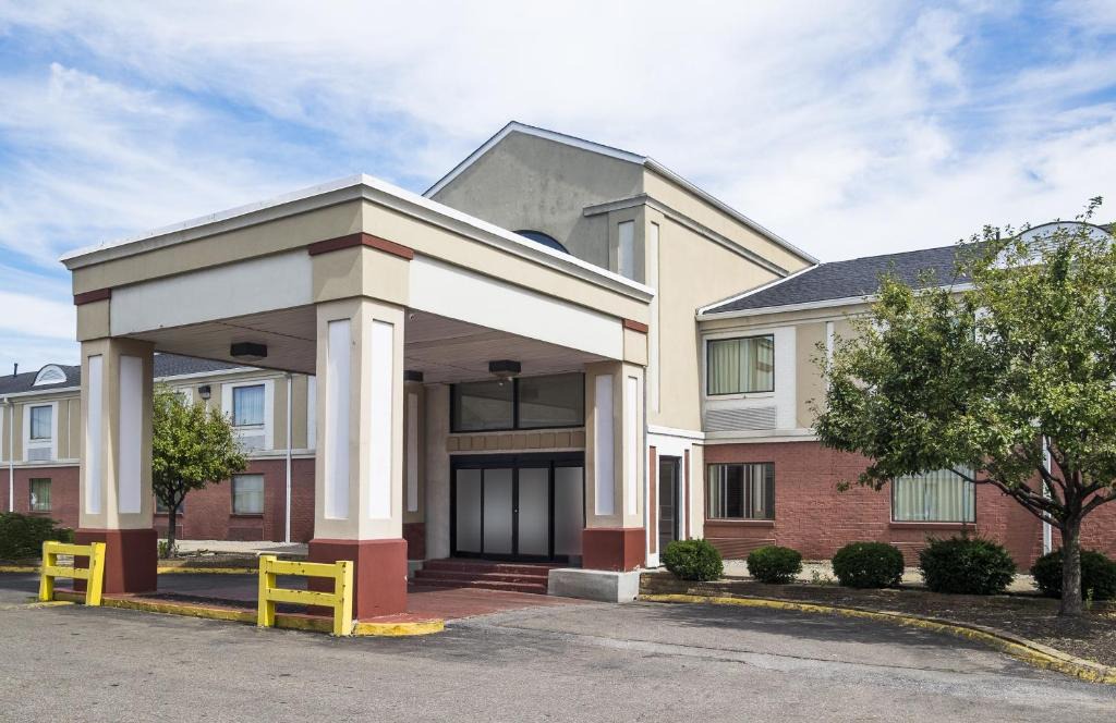 Columbus Hotel | Red Roof Inn Columbus - Ohio State Fairgrounds