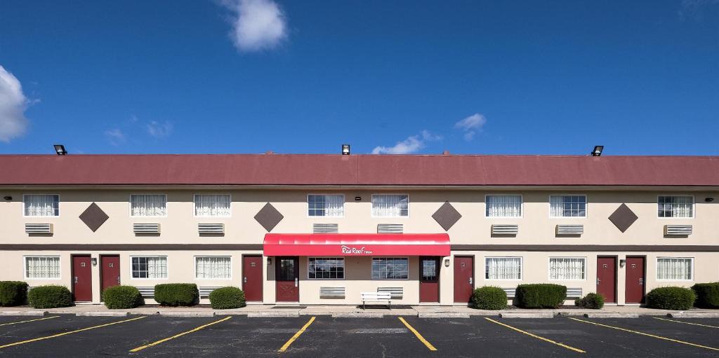 Huber Heights Hotel | Red Roof Inn Dayton Huber Heights