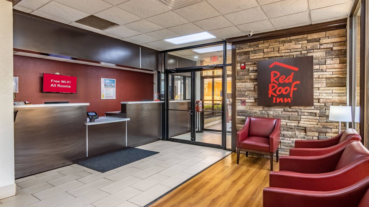 Forsyth Hotel | Red Roof Inn Forsyth