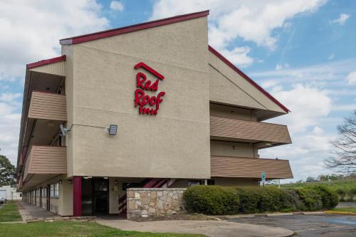 Greater Belhaven Hotel | Red Roof Inn Jackson Downtown - Fairgrounds