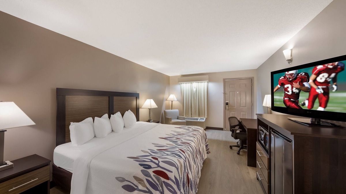 Jasper Hotel | Red Roof Inn Jasper