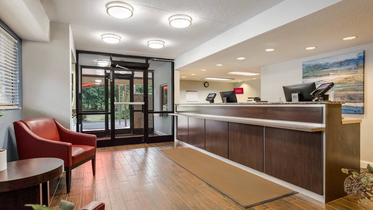 Lawrenceville Hotel | Red Roof Inn Princeton - Ewing