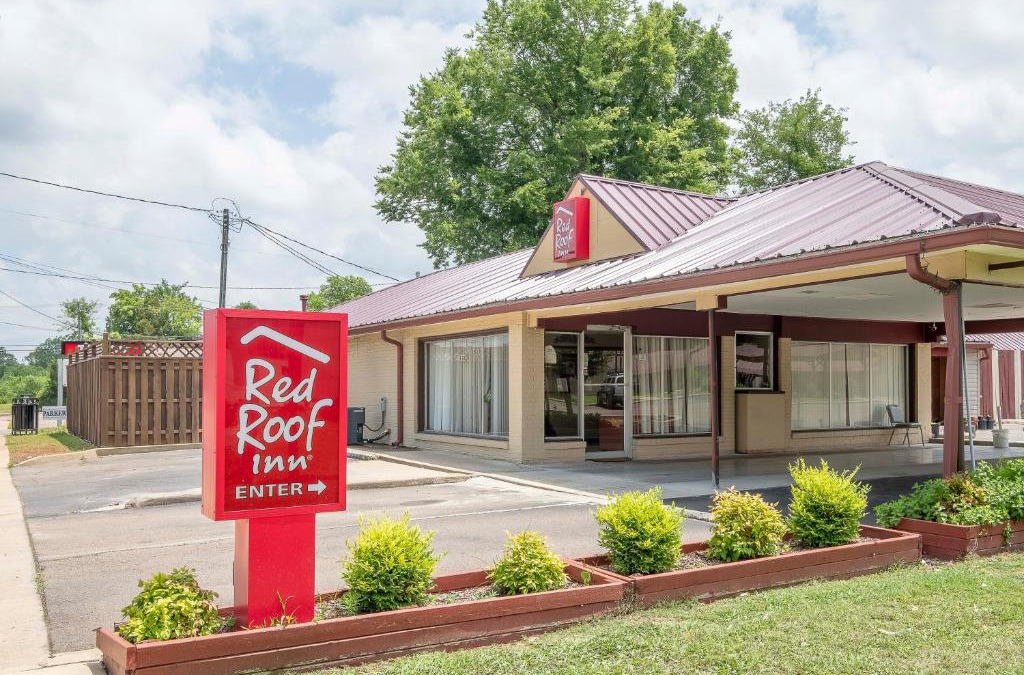 Starkville Hotel | Red Roof Inn Starkville - University