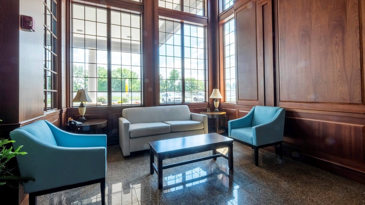 New Castle Hotel | Red Roof Inn & Suites Wilmington - New Castle