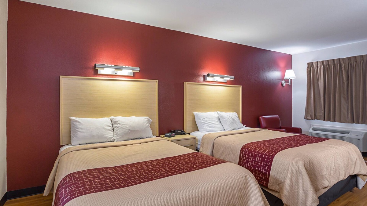 West Memphis Hotel | Red Roof Inn West Memphis, AR