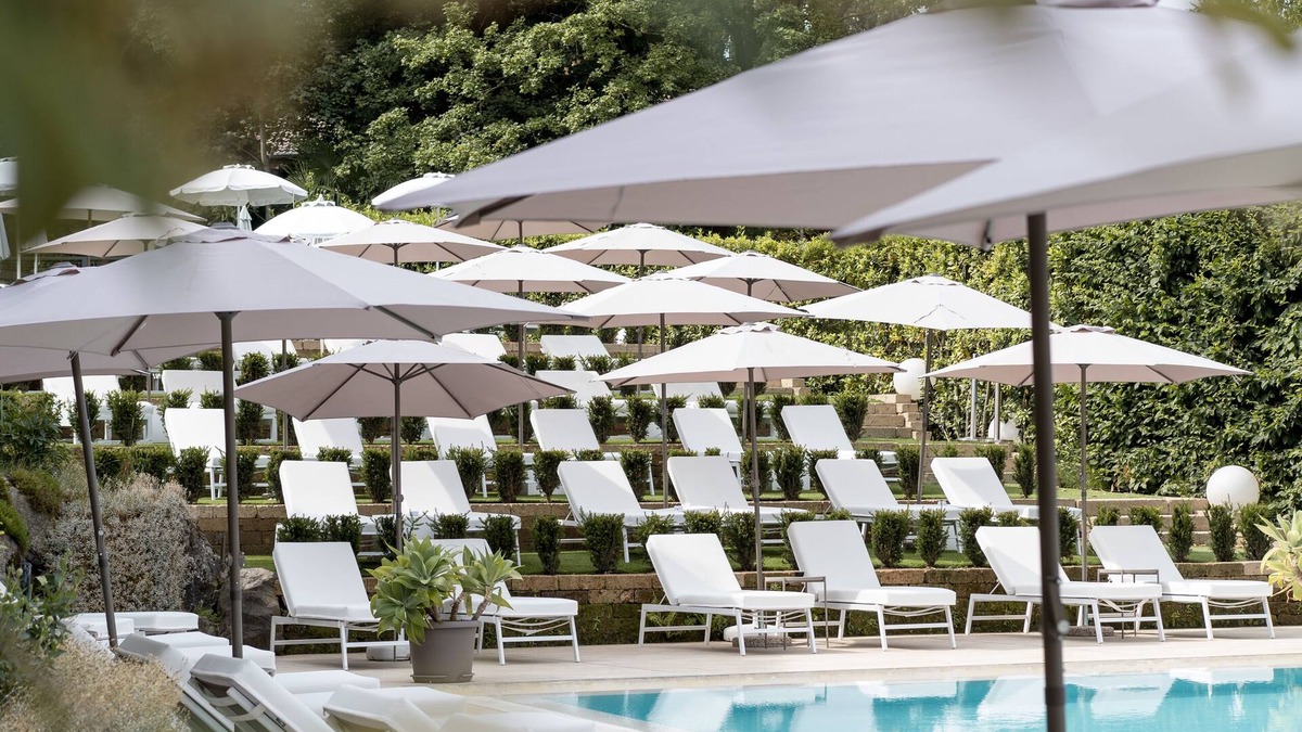Barzano Hotel | Red's Redaelli Hotel