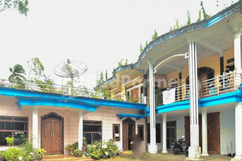 Argosari Hotel | RedDoorz at Fanta Homestay Lumajang