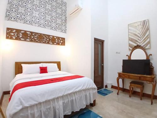 Klaten Selatan Hotel | RedDoorz at Ndalem Eyyang Syariah Stasiun Klaten