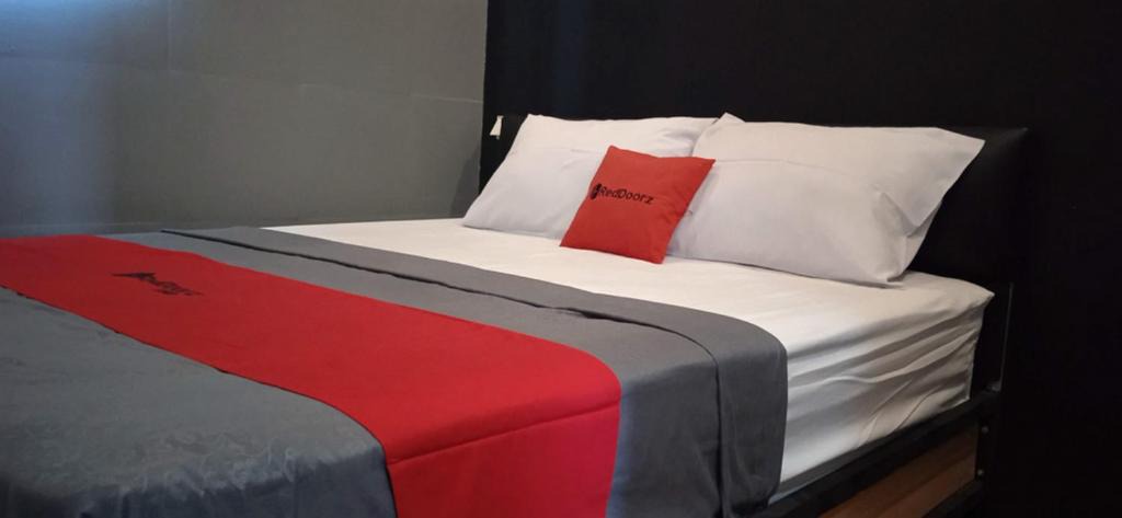 Baturaden Hotel | RedDoorz @ Jalan Raya Baturaden 2