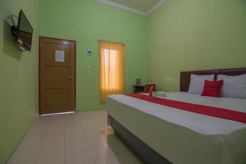 Purwokerto House | RedDoorz near Kampus UMP Purwokerto