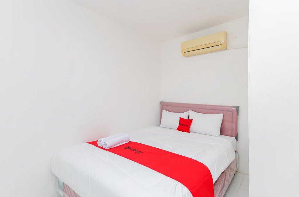 Serang Hotel | RedDoorz near Pasar Lama Serang