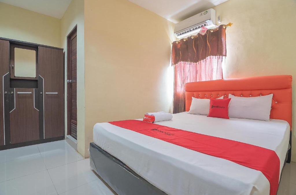 Kualakapuas House | RedDoorz Syariah At Jalan cilik Riwut Kapuas