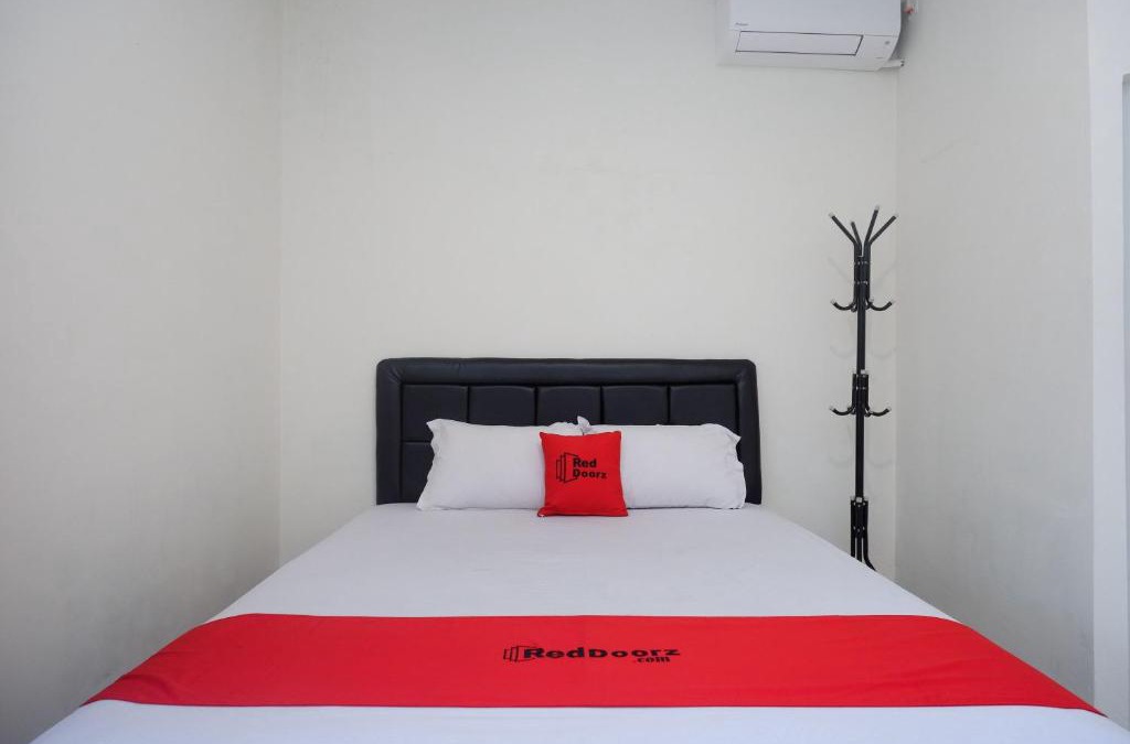 Klaten Selatan Hotel | RedDoorz Syariah near RS Soeradji Pemuda Klaten