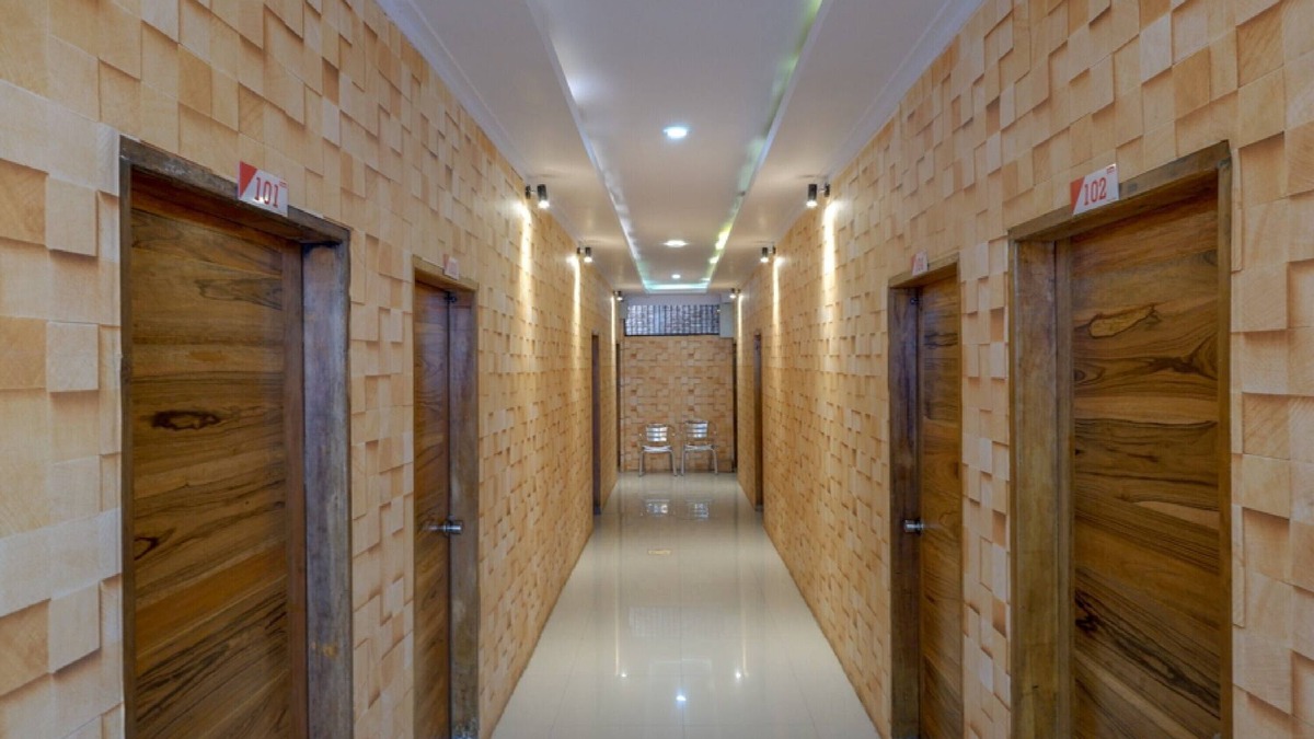 Gorontalo House | RedDoorz Syariah near Universitas Negeri Gorontalo 2