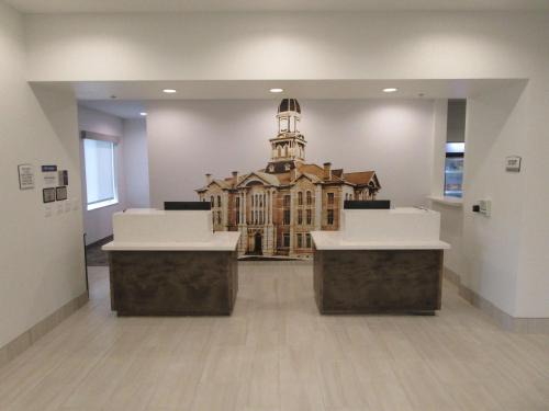 Bonham Hotel | Reddy Hotel Bonham