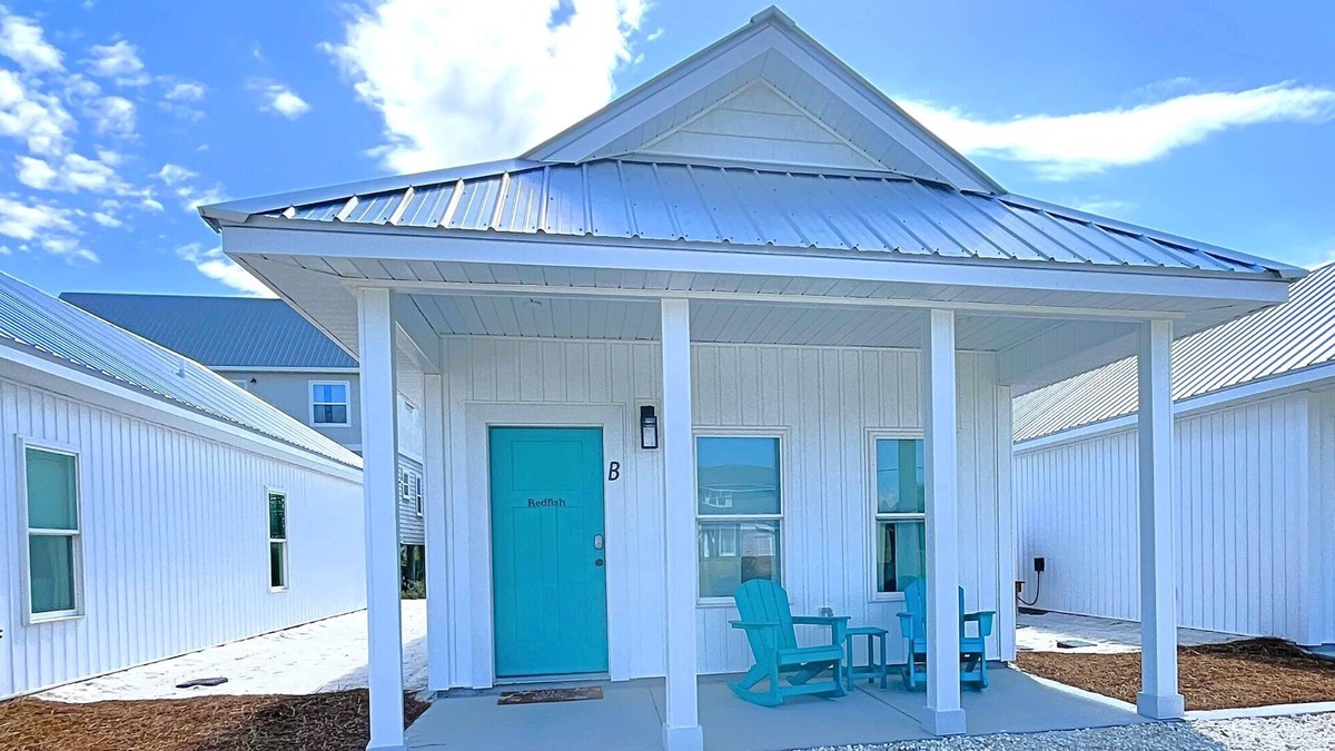 Port St. Joe Cottage | "Redfish Cottage" is a pet friendly, 2 bed, 1 1/2 bath unit accepting 5 guests. Pool Coming 2025!