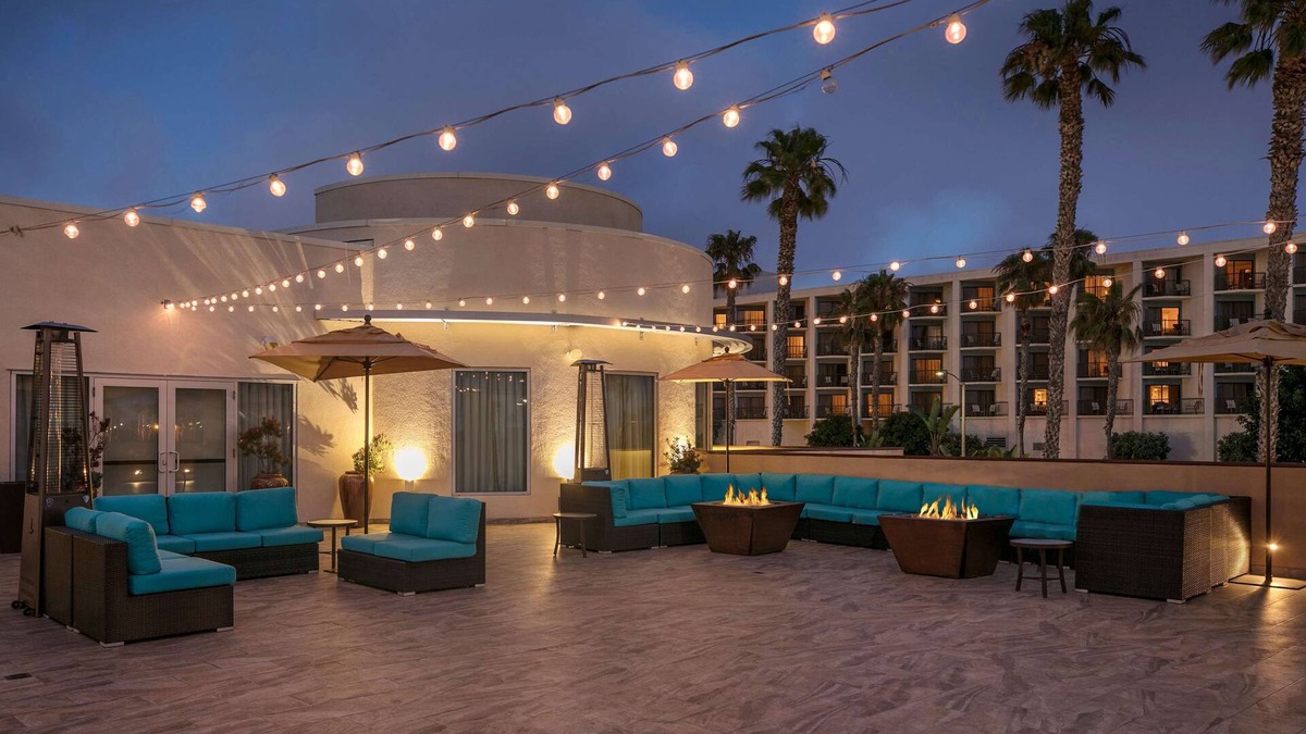 South Redondo Hotel | Redondo Beach Hotel, Tapestry Collection by Hilton
