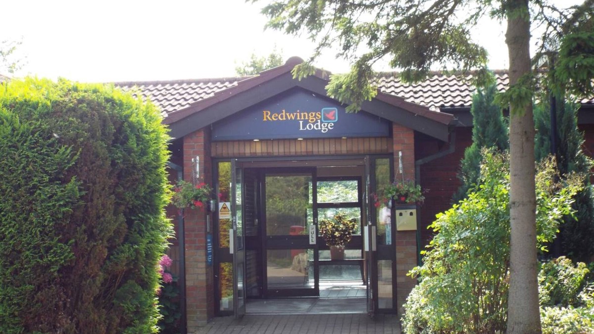 Battlesden Hotel | Redwings Lodge Dunstable