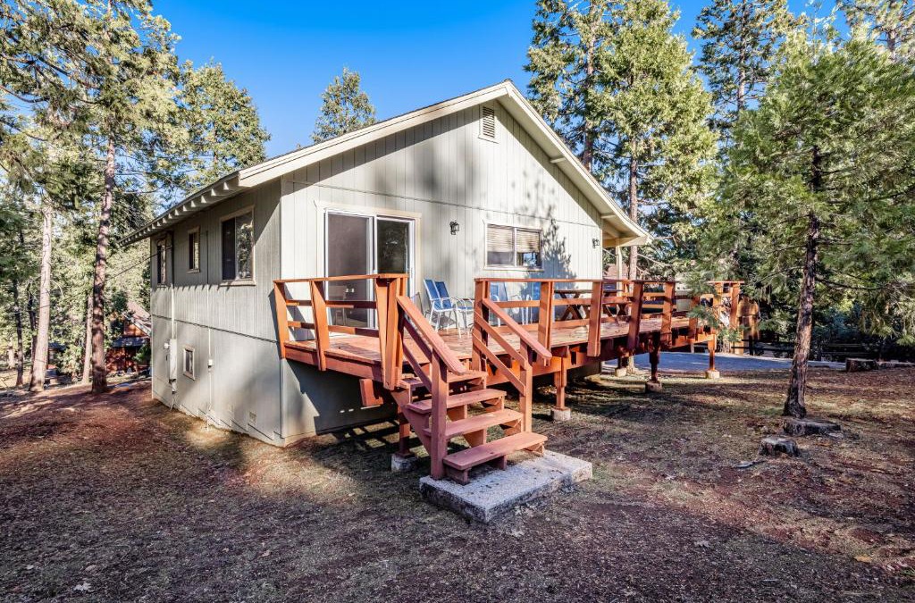Arnold House | Redwood Escape