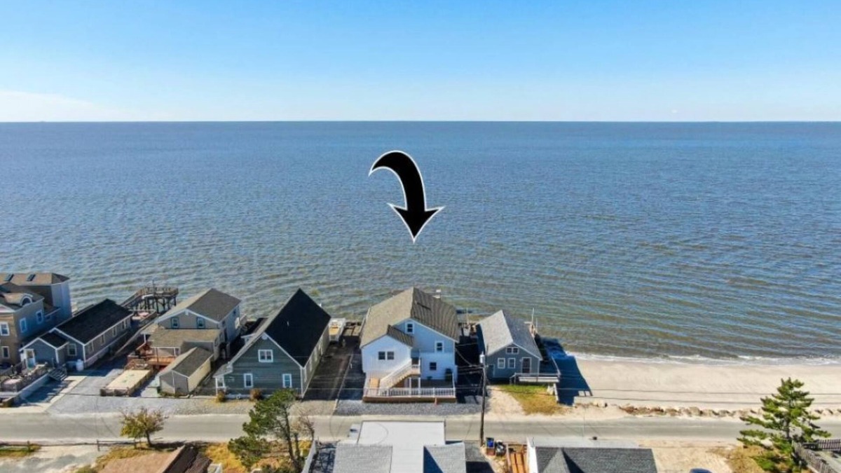 Goshen House | Reed's Beach - Bay Front Duplex - Both Units - Perfect for Multiple Families