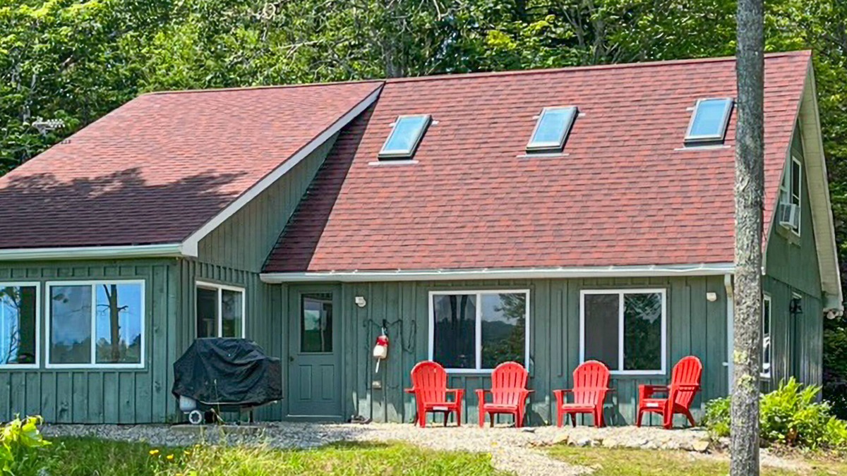 Ellsworth Cottage | Reeds Way | Cottage in Ellsworth with lake views