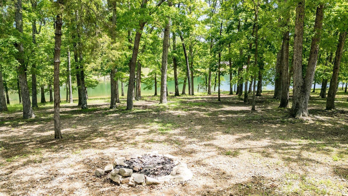 Indian Point Cabin | Reel ‘em Inn! Private Lakefront Cabin w/boat slip!