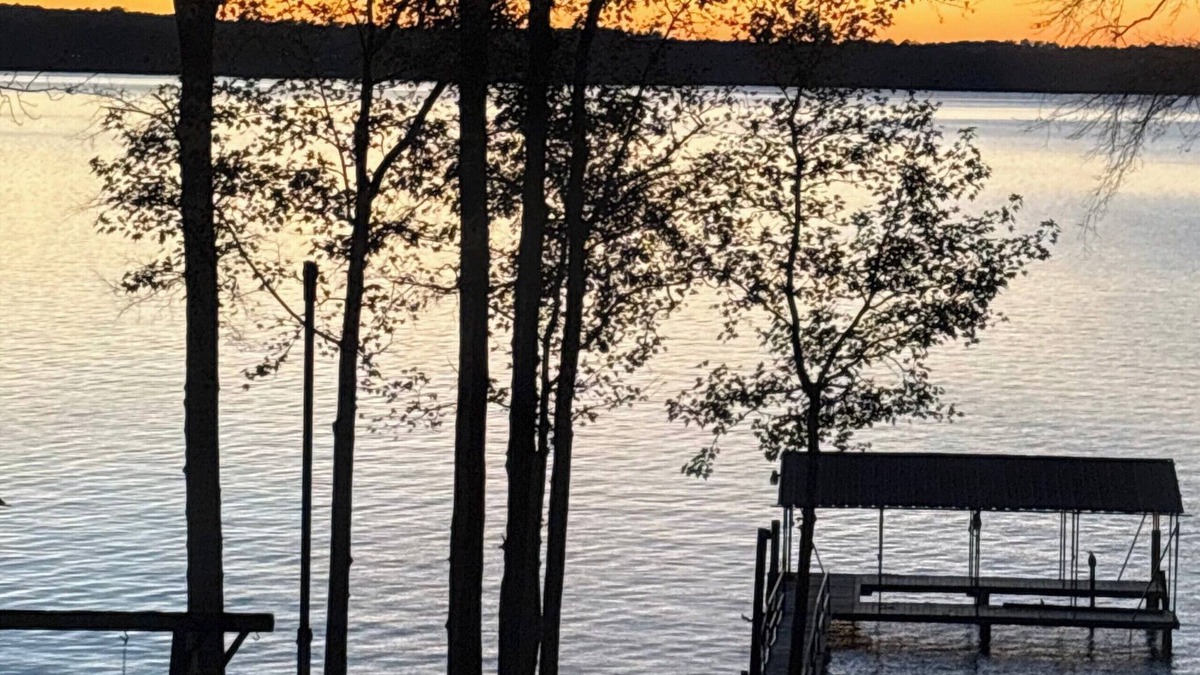 Fort Gaines House | Reel Livin' - Lakefront on Lake Eufaula