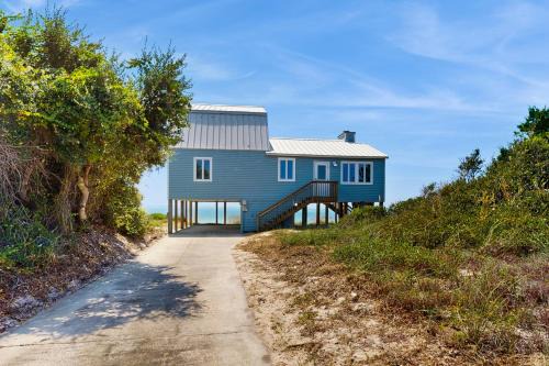 Plantation House | Reel Sandy