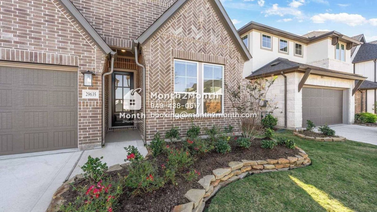Fulshear House | Refined Comfort on Burcreek #42288