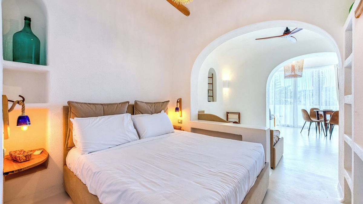 Forio Resort | Refined Deluxe Studio type B with a wide balcony and sea view