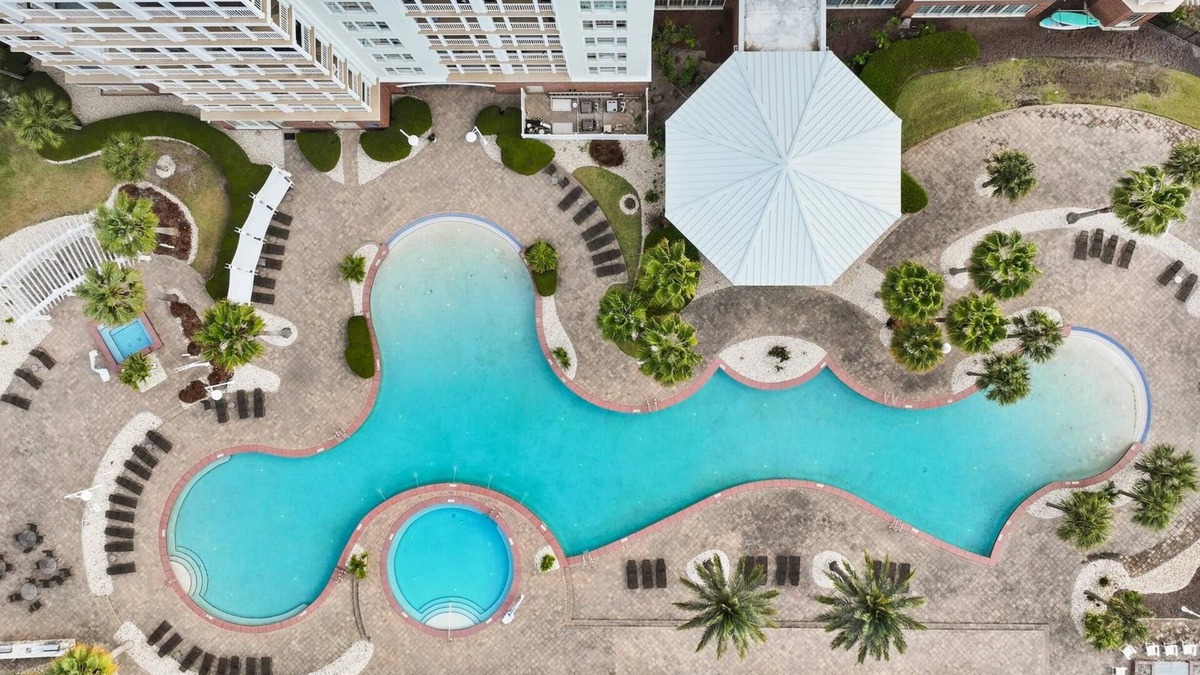 Upper Grand Lagoon Hotel | Reflections at Bay Point by Panhandle Getaways