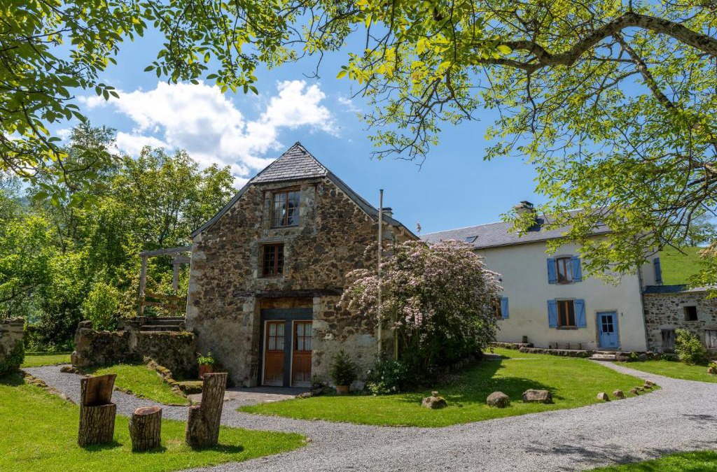 Arudy House | Refuge Out of the City